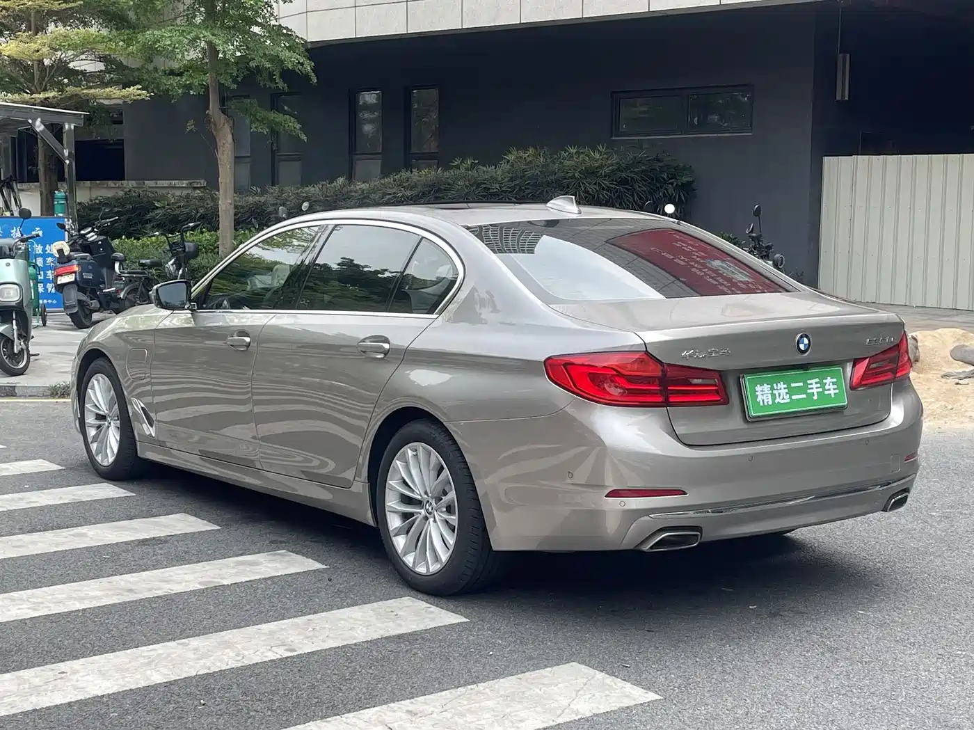 BMW 5 SERIES NEW ENERGY