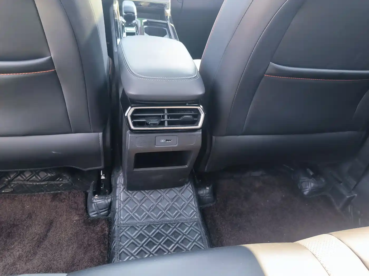 GEELY AUTOMOBILE BOYUE