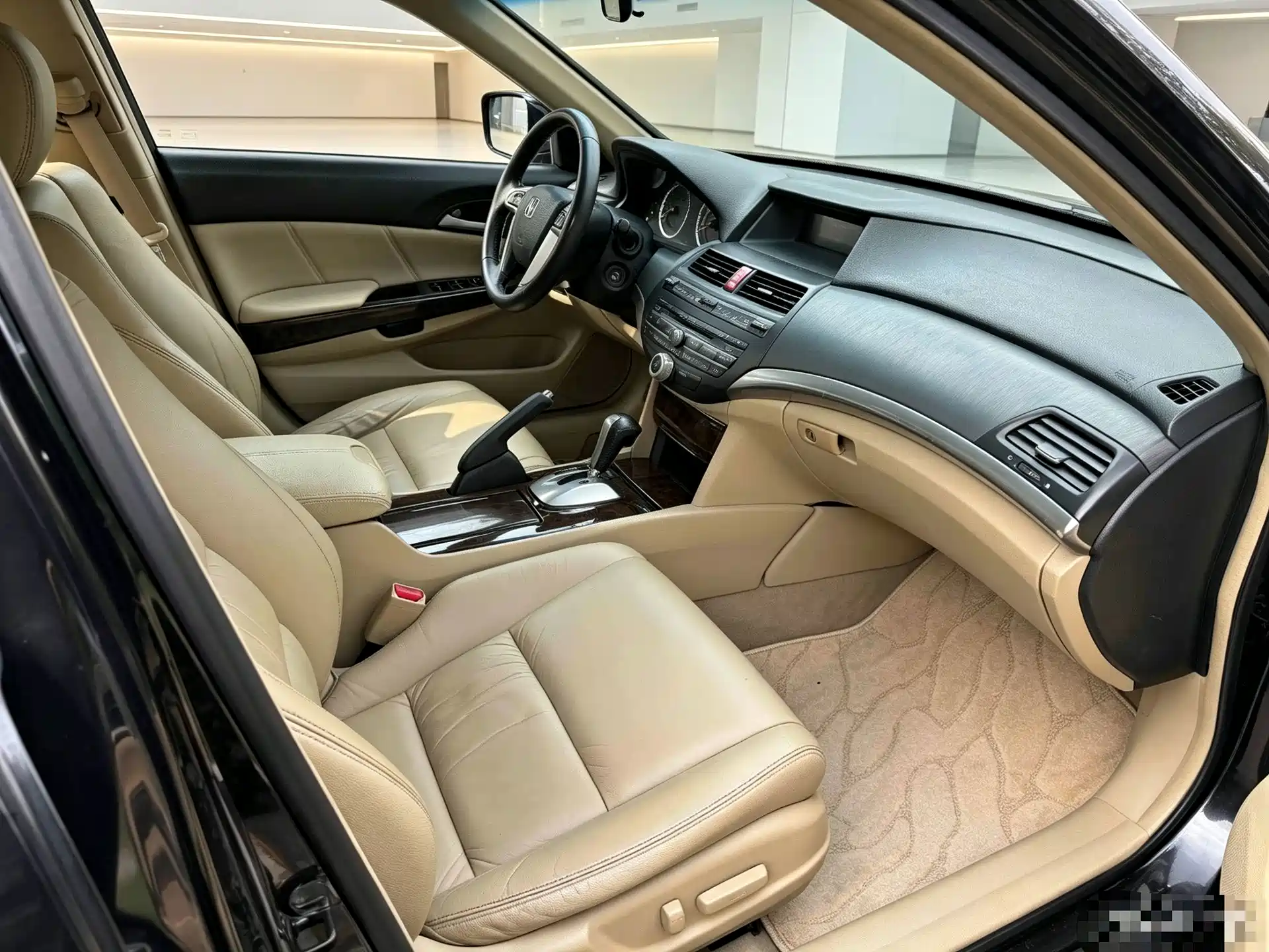 صورة 8 - Honda Accord