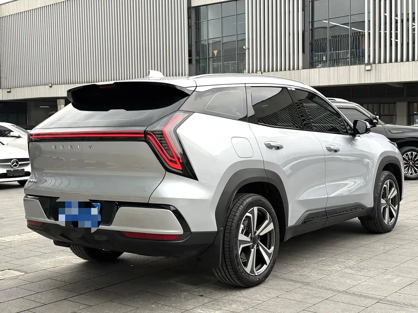 GEELY AUTOMOBILE BOYUE L