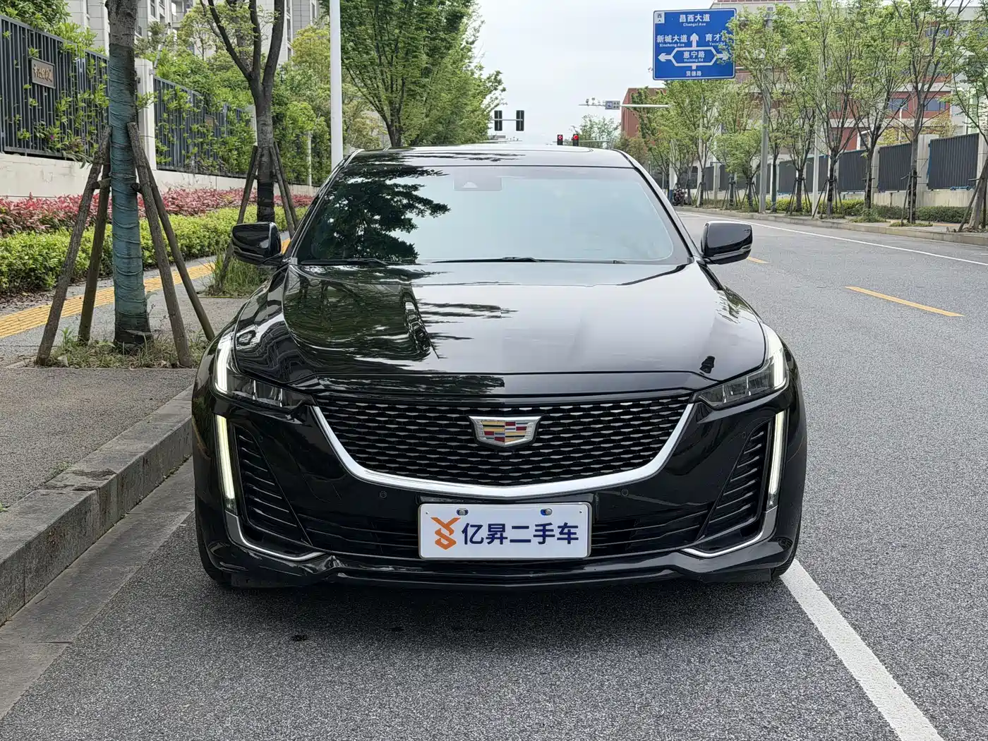 CADILLAC CT5