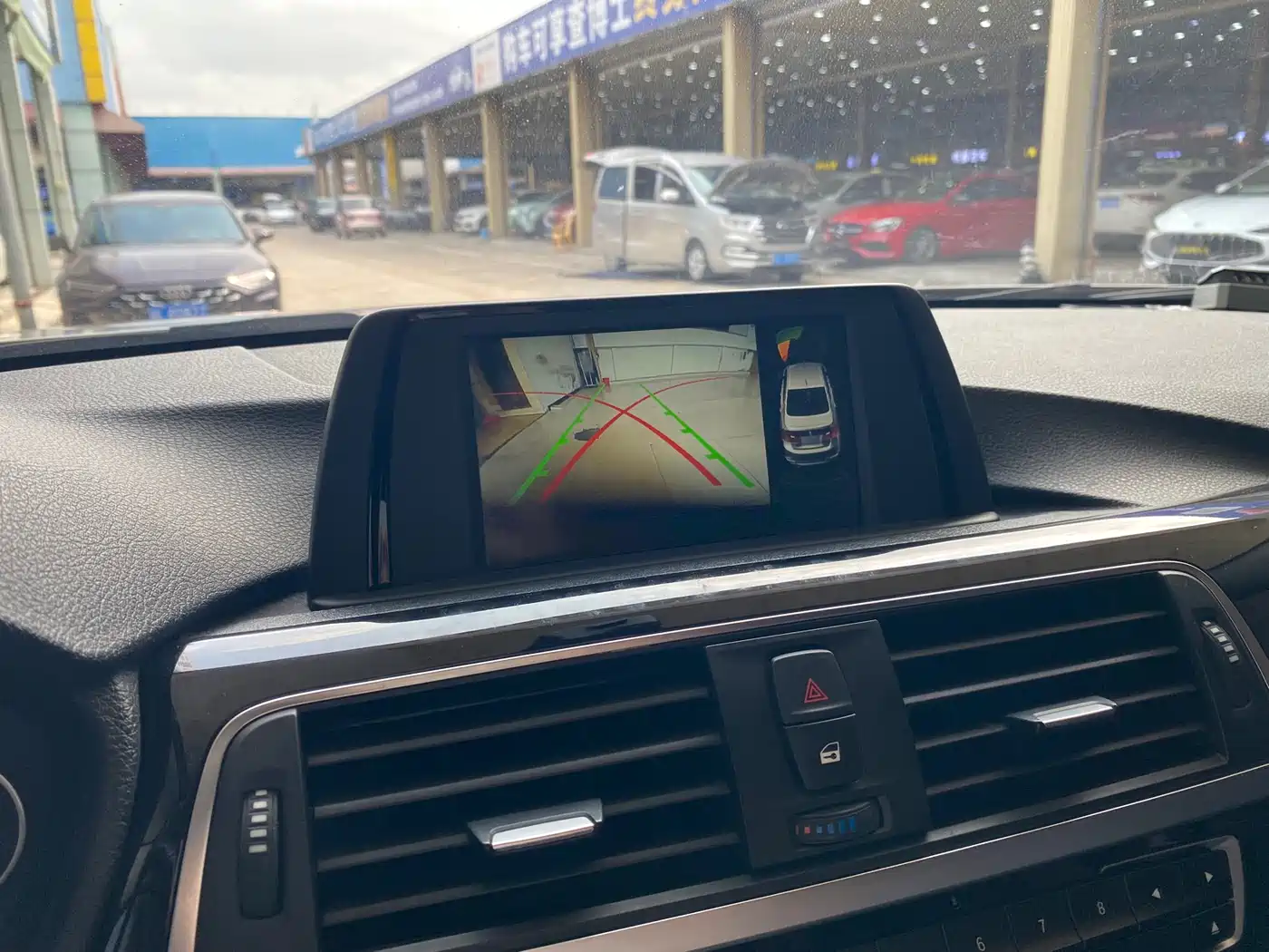 BMW 3 Series 2016 320Li Progressive фото 16