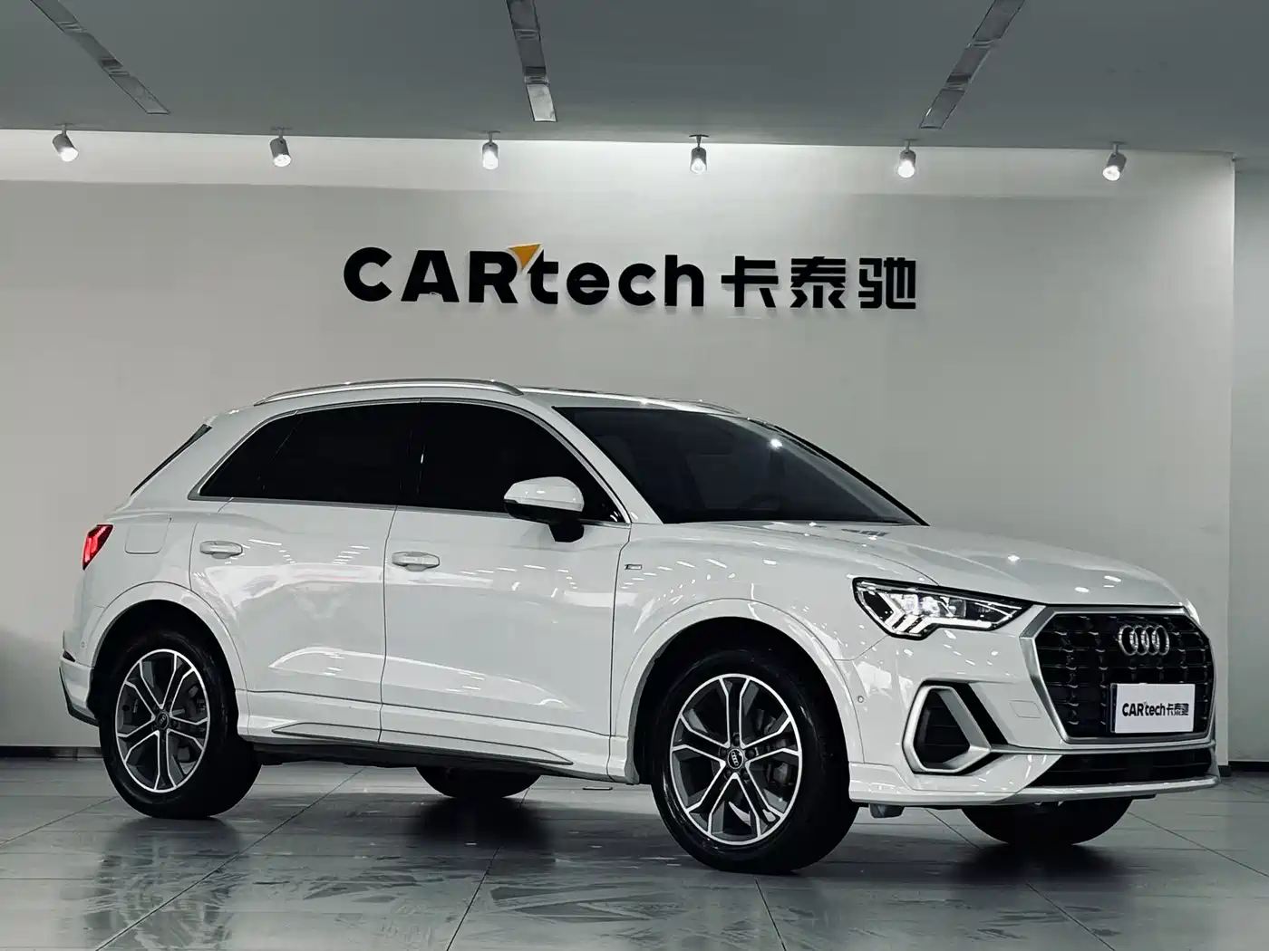 Audi Q3 2021 40 TFSI Fashion Sport фото 5
