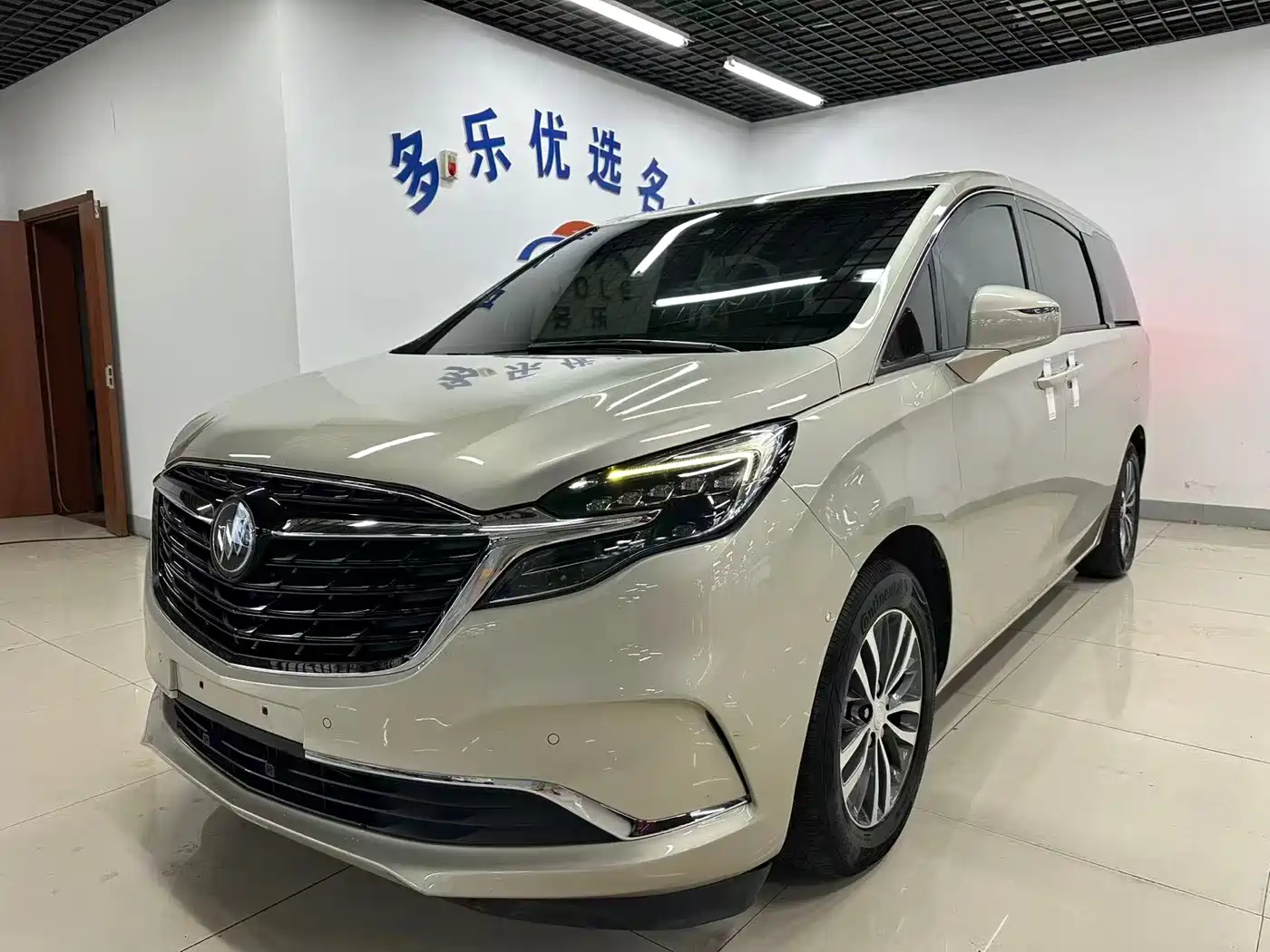 BUICK GL8