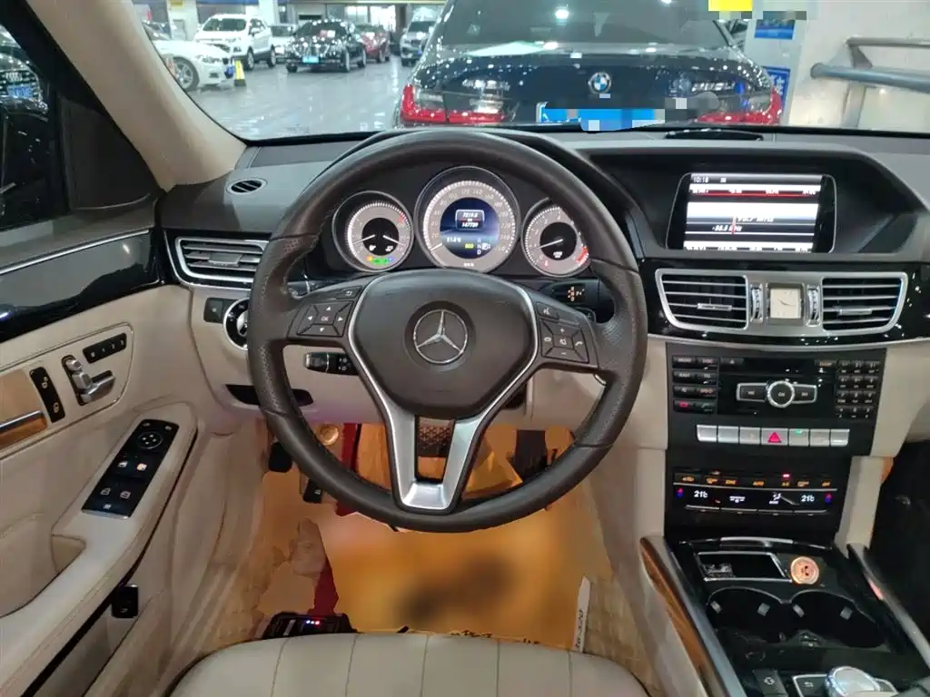 Mercedes-Benz E-Class 2015 E 200 L Sport фото 11