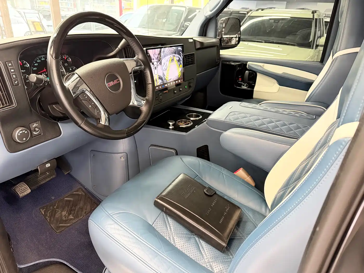 GMC Savana 2016 2016 5.3L G660S 4WD Prestige Skylight Edition
