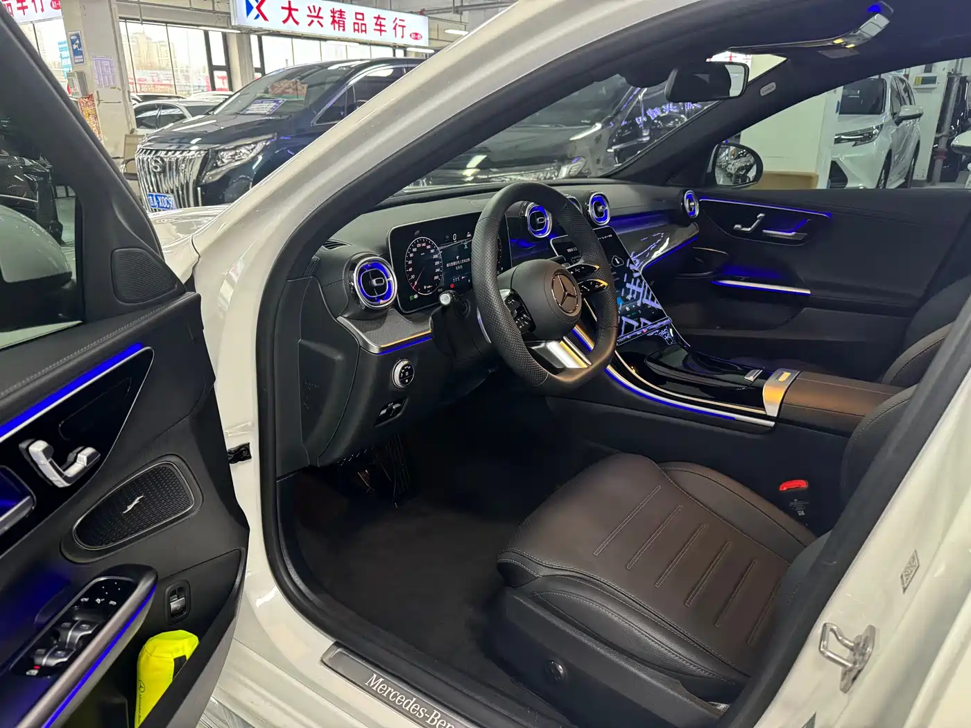 Mercedes-Benz C-Class 2025 C 260 L Sport Edition фото 9