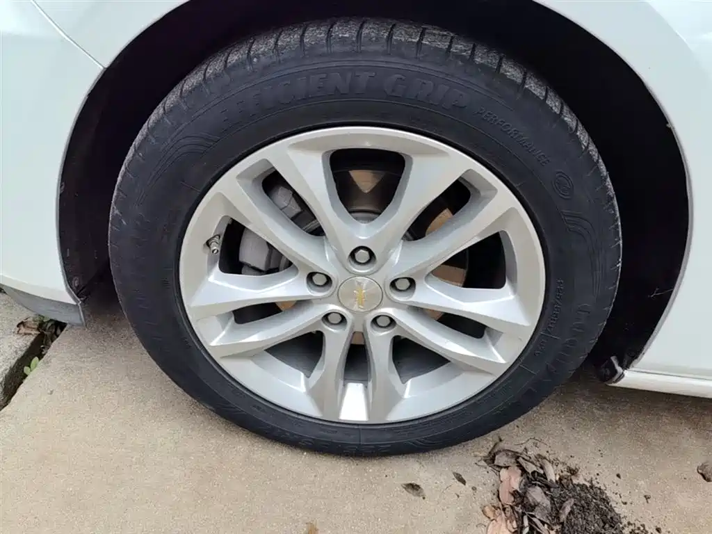Chevrolet Malibu XL 2018 530T Auto RuiChi Edition фото 23