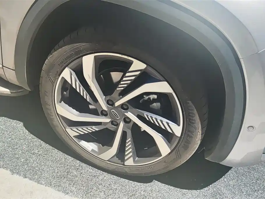 GEELY AUTOMOBILE XINGYUE L