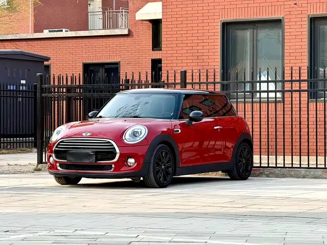 MINI 