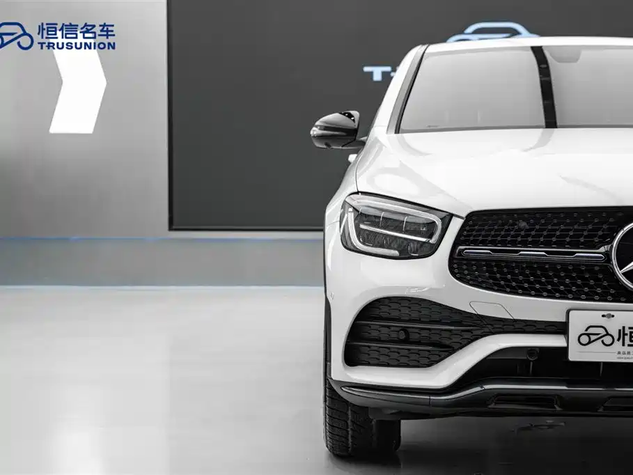 MERCEDES-BENZ GLC COUPE