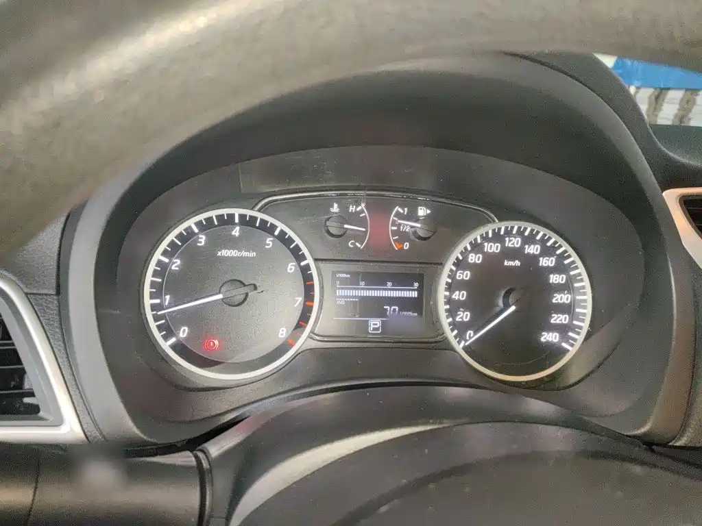 Nissan SYLPHY, миниатюра 4