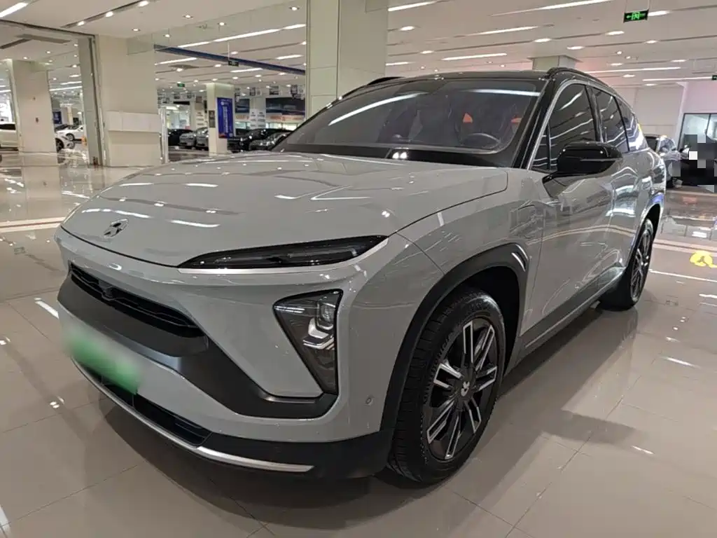 NIO ES6 2020
