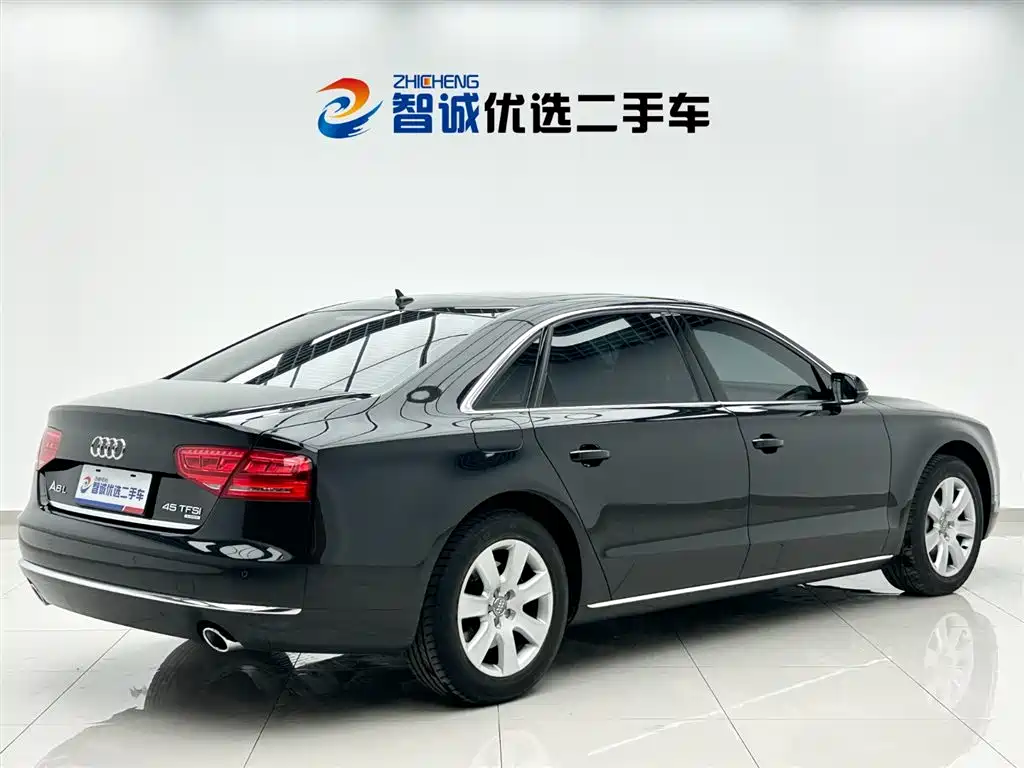 Audi A8 2013 A8L 45 TFSI quattro Luxury фото 27