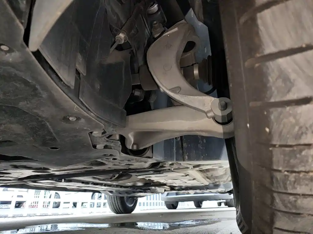 Фото 8 - Volvo XC60
