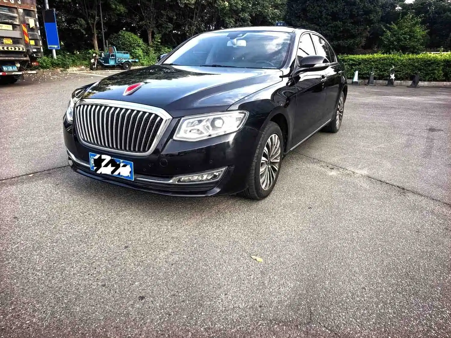صورة 1 - Hongqi H7