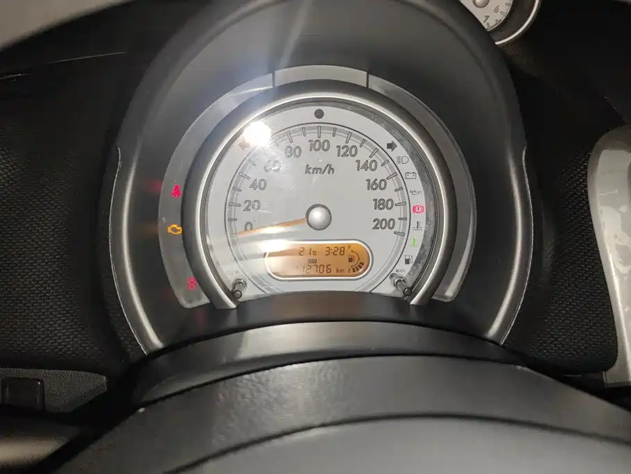 Suzuki Splash 2012 2012 1.4VVT Elite