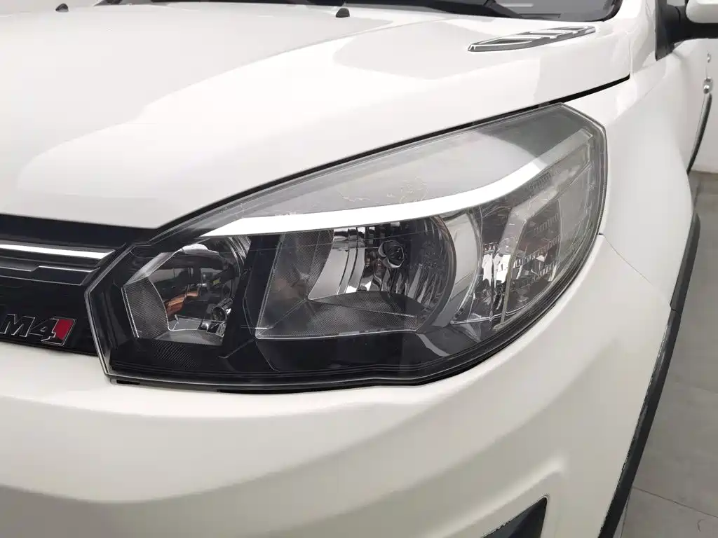 Great Wall M4 2014 2014 1.5L Manual Comfort