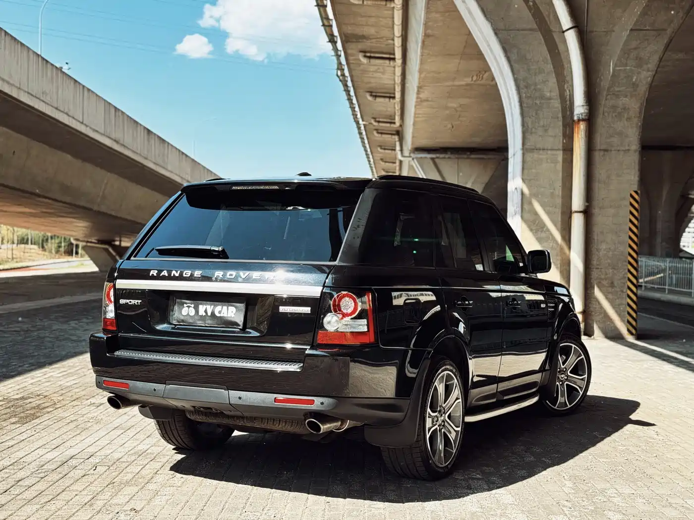 Land Rover Range Rover Sport 2013 5.0 SC V8 Ultimate Edition фото 9