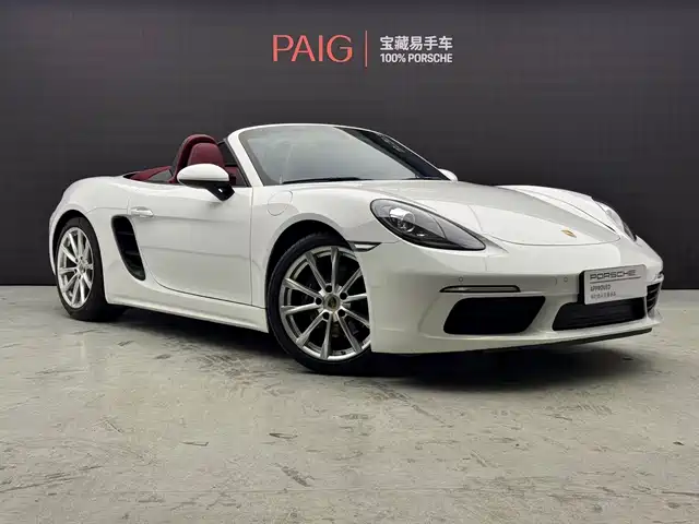 PORSCHE 718