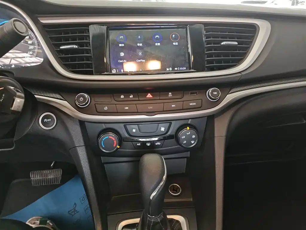 Buick Excelle 2021 Facelift 1.3T Auto Mild Hybrid Progressive фото 13
