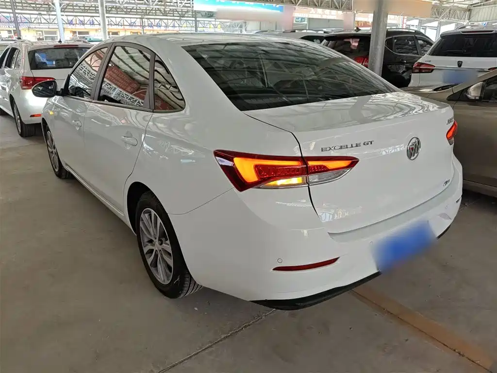 Buick Excelle 2021 Facelift 1.3T Auto Mild Hybrid Progressive фото 5