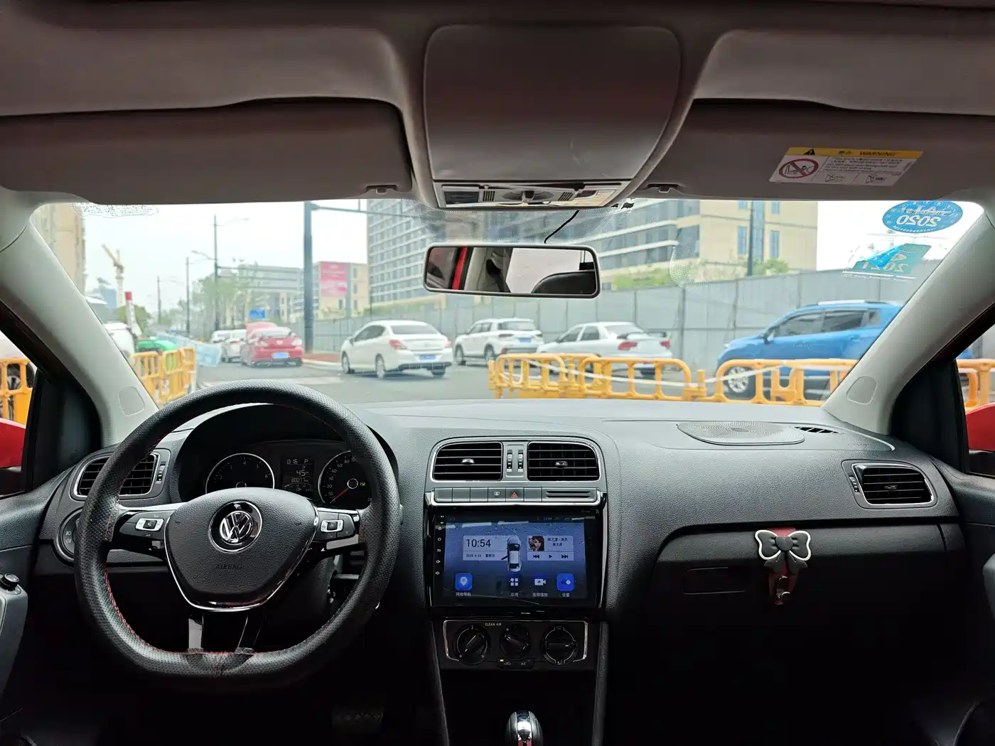 Volkswagen Polo 2016 1.6L Automatic Comfort фото 9