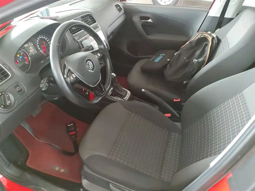 Volkswagen Polo 2018 1.5L Auto Comfort фото 15