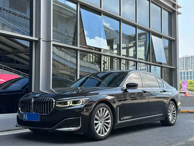  BMW BMW 7 Series 2019 Facelift 730Li Luxury Package