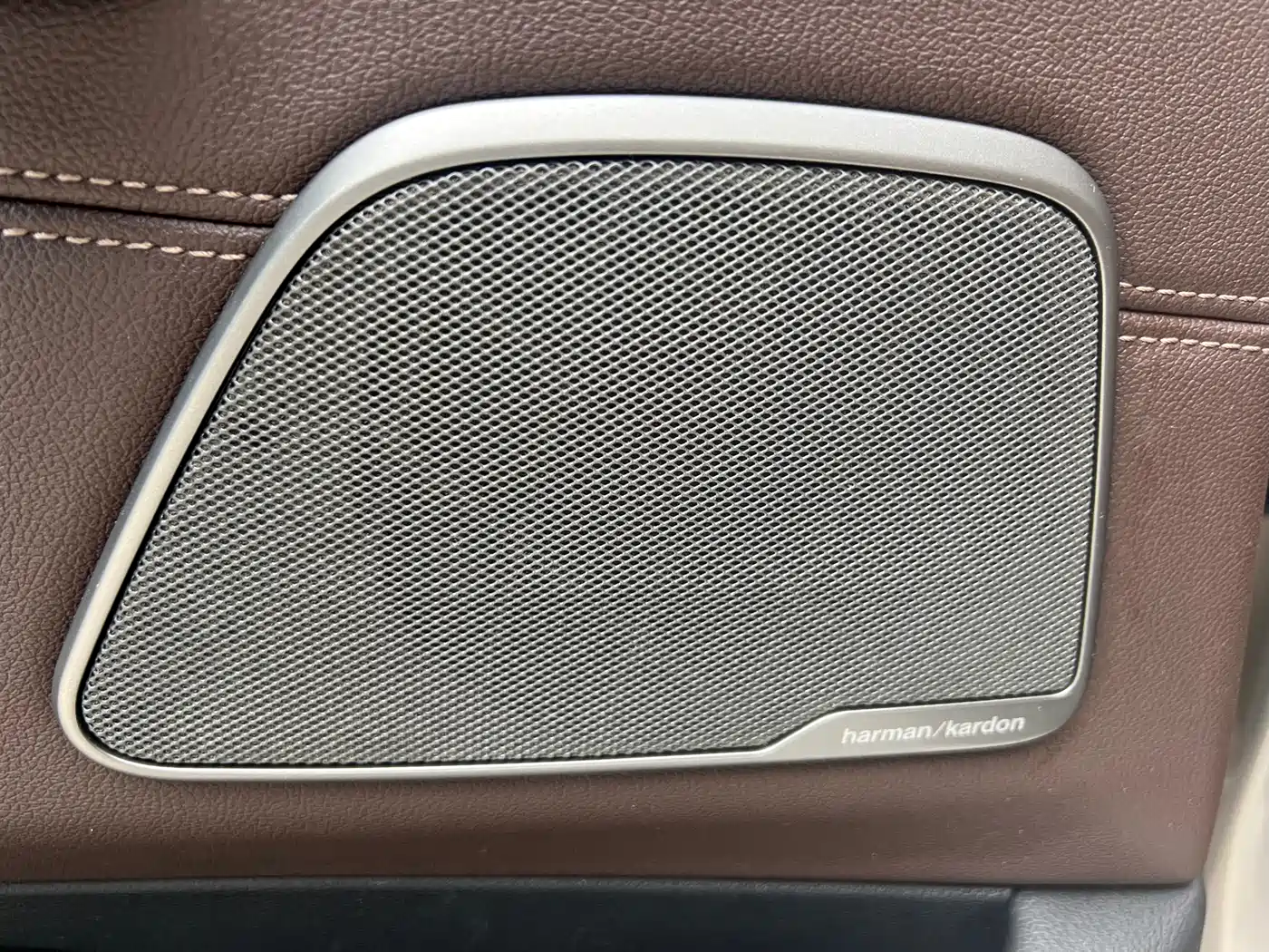 BMW 5 Series 2020 525Li Luxury Package фото 13