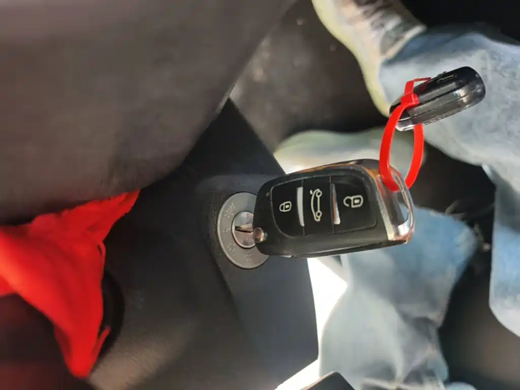 Luxgen Rui 3 2016 2016 1.6L CVT Smart Enjoyment Model