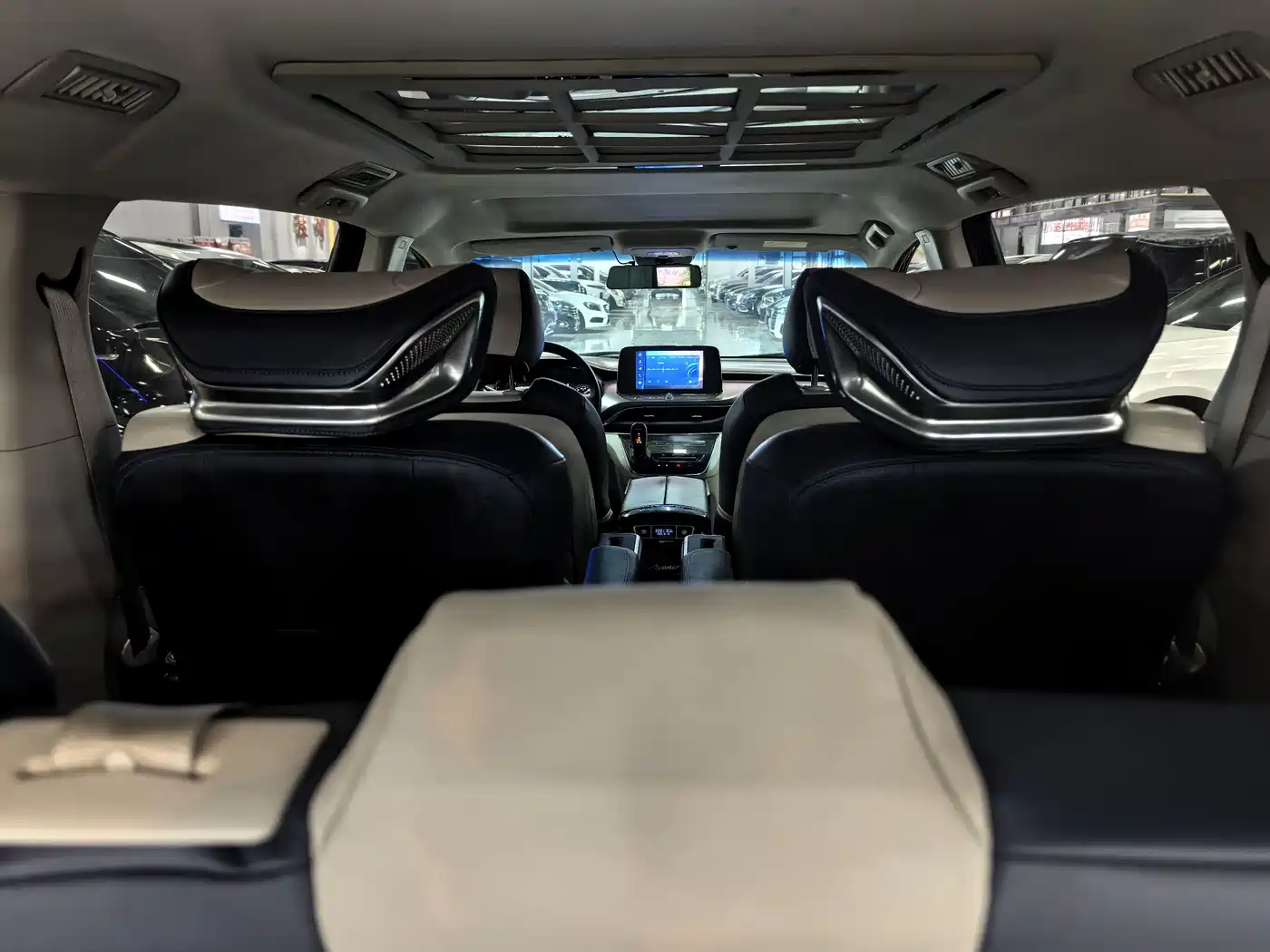 Buick GL8 2020 Model Land Business Class 652T Comfort фото 16