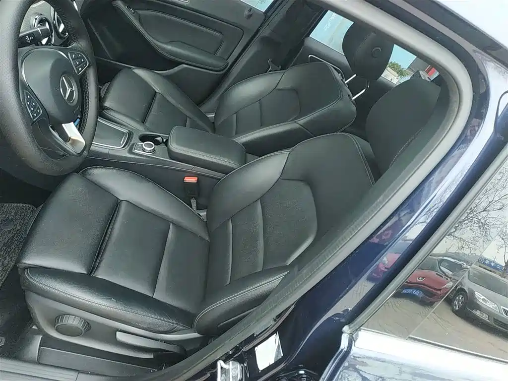 Mercedes-Benz B-Class 2018 B 200 Sport фото 15