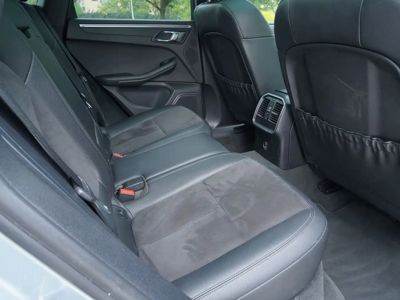 Porsche Macan 2021 Macan 2.0T фото 8