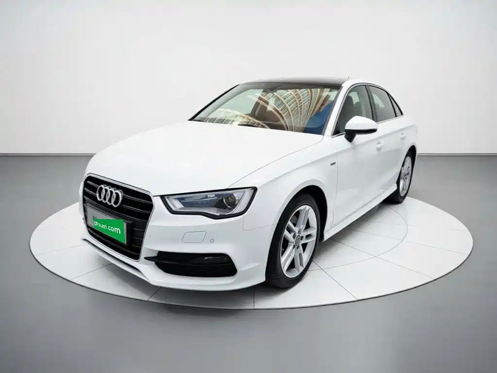 Audi A3 (Import) 2015 2015 Limousine 45 TFSI S line Luxury