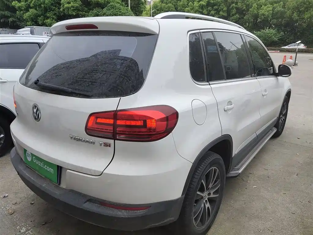Volkswagen Tiguan 2013 1.8TSI Automatic 2WD Luxury Model фото 7