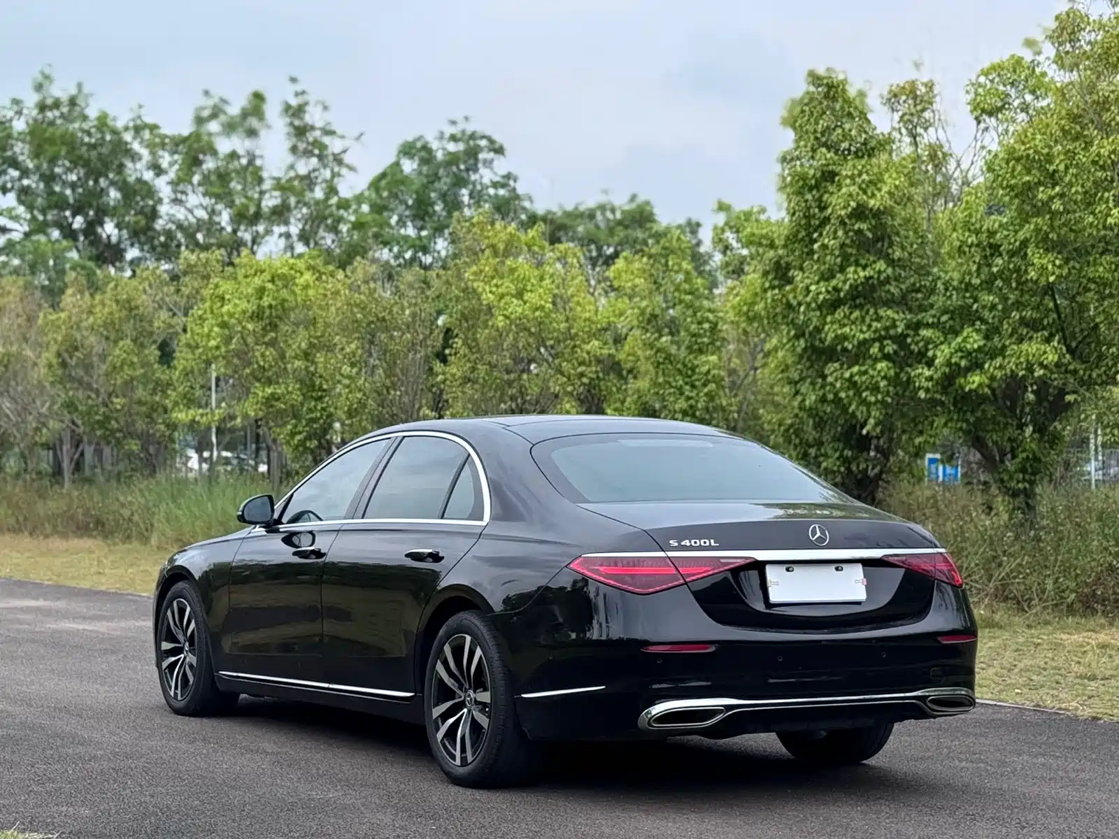 Фото 9 - Mercedes-Benz S-Class