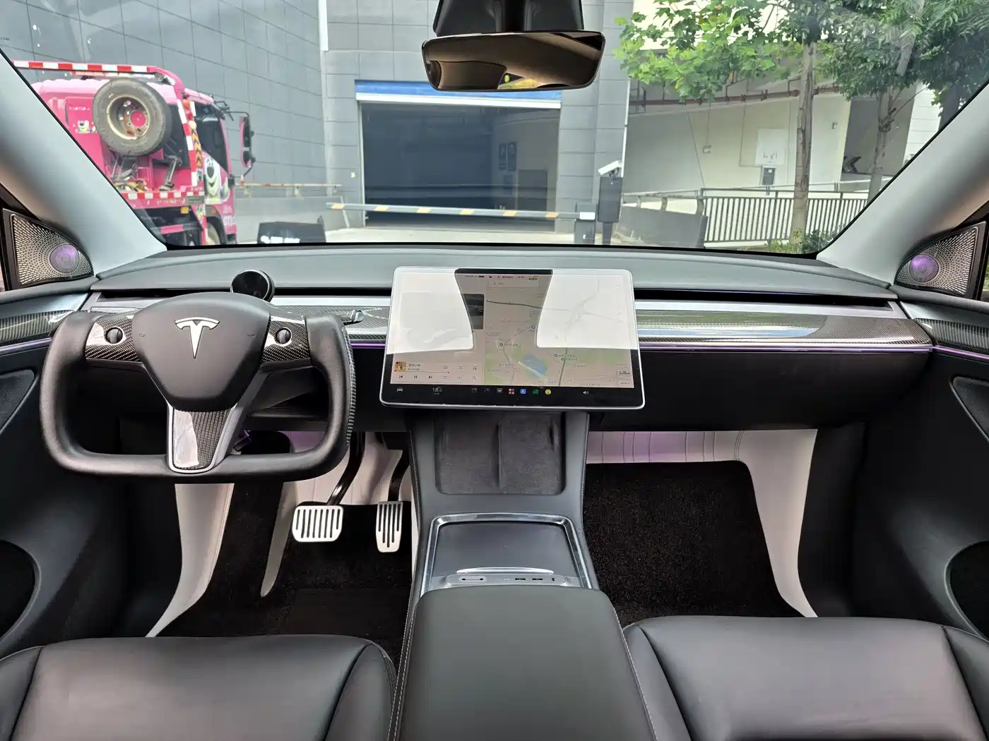 Фото 11 - Tesla Model Y