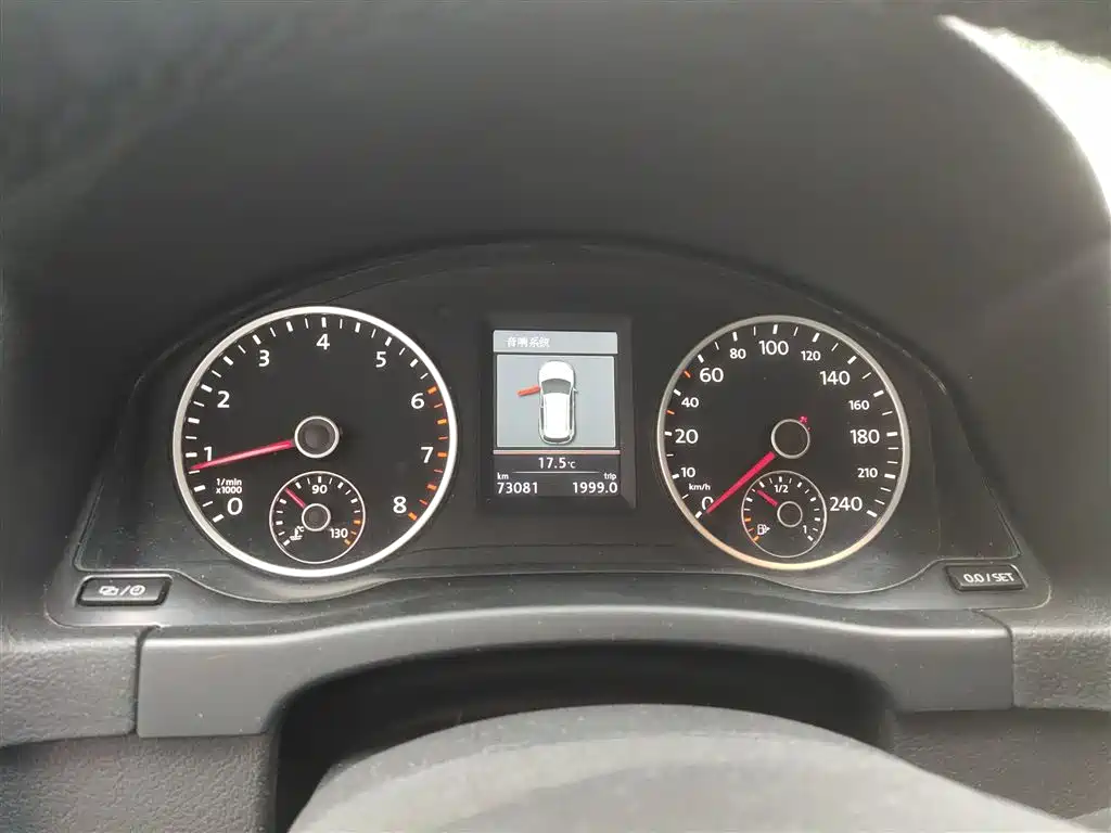 Volkswagen Tiguan 2013 1.8TSI Automatic 2WD Luxury Model фото 12
