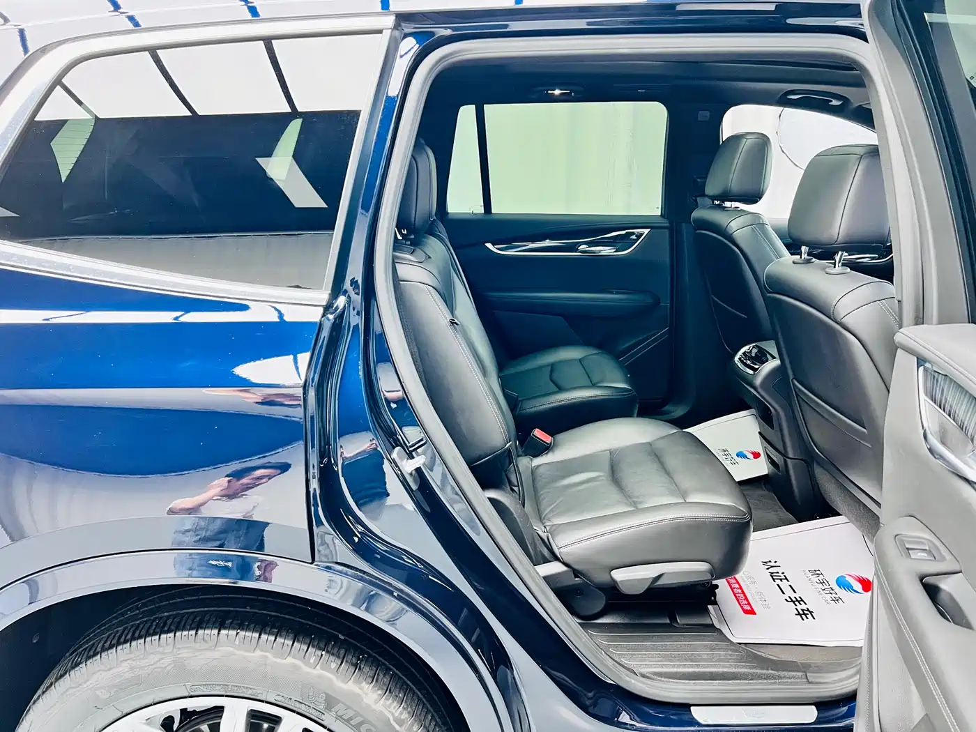 Cadillac XT6 2021 2.0T 6-seater 4WD Luxury фото 27