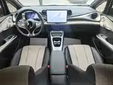 Photo 3 - BYD Dolphin