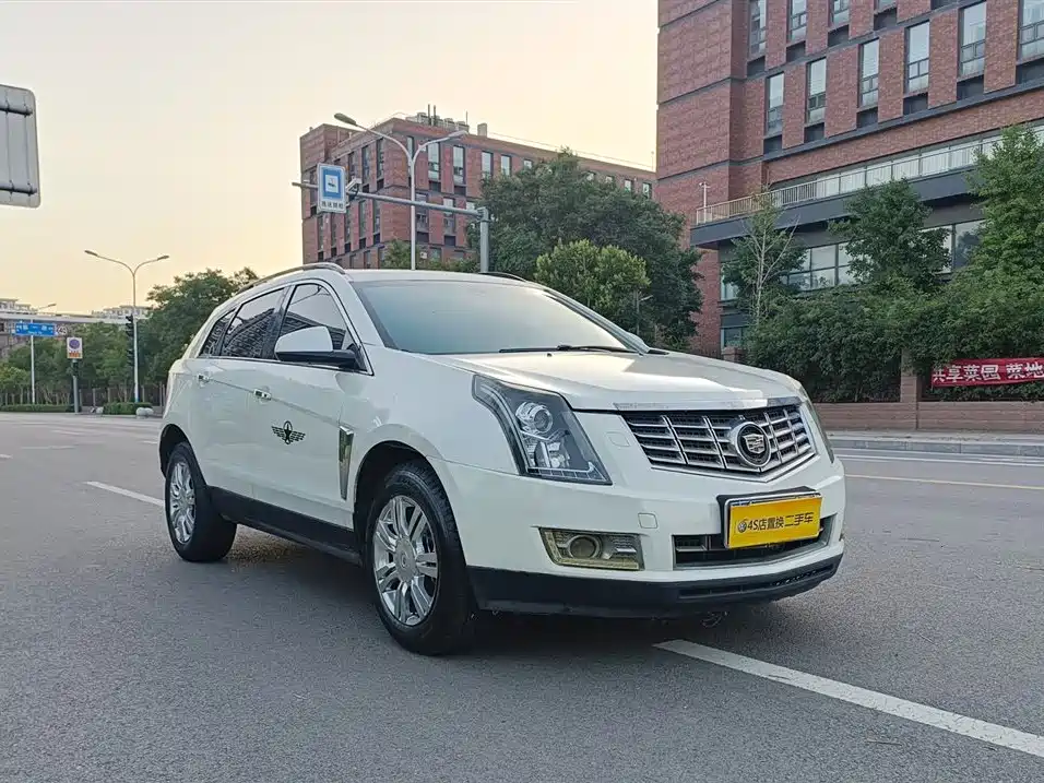 Cadillac SRX 2013 3.0L Leading фото 5