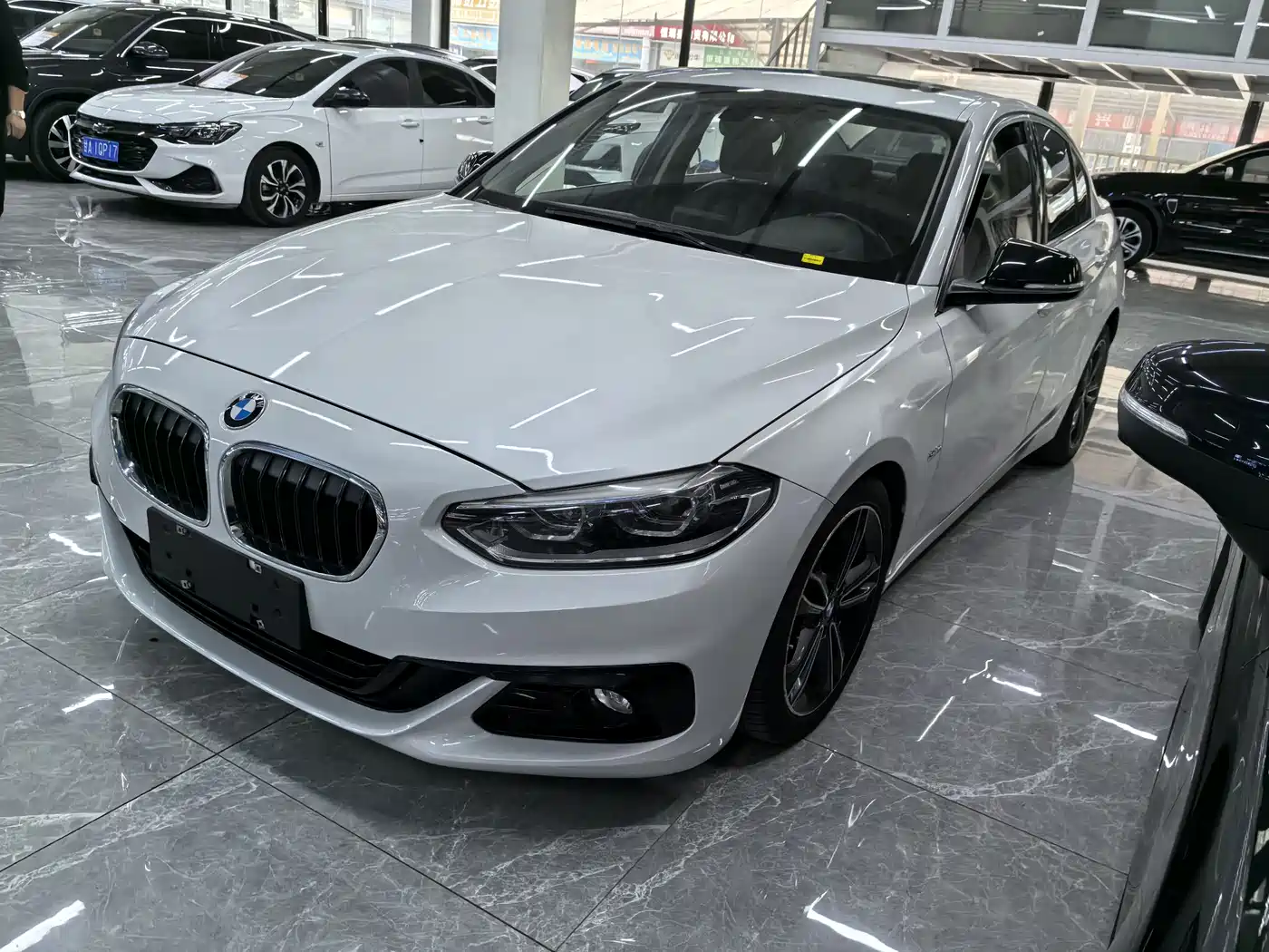 BMW 1 Series 2017 118i Sport