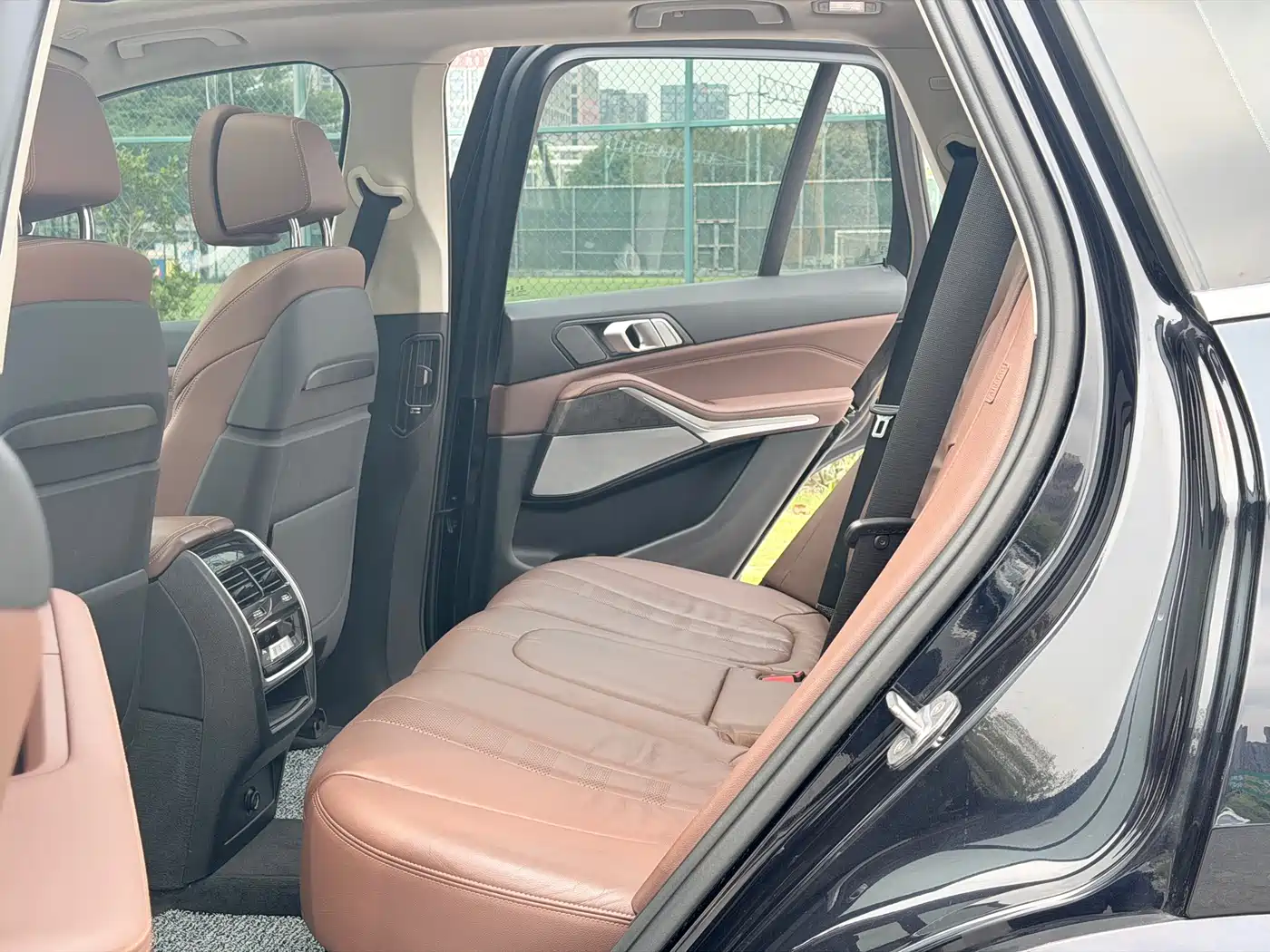 BMW X5 (Import) 2019 xDrive40i Exclusive M Sport Package фото 6