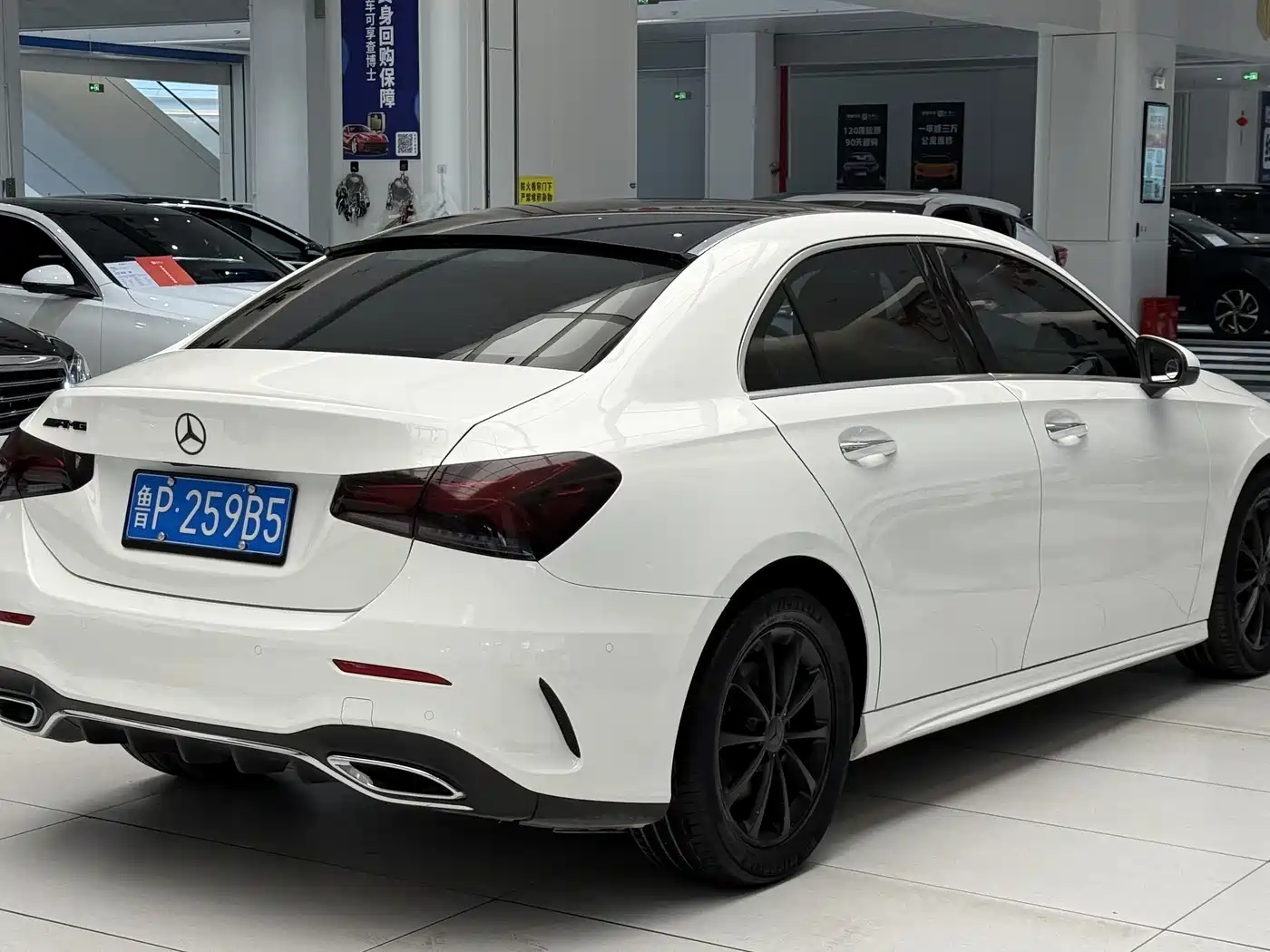 Mercedes-Benz A-Class 2020 A 200 L Sport Sedan фото 5