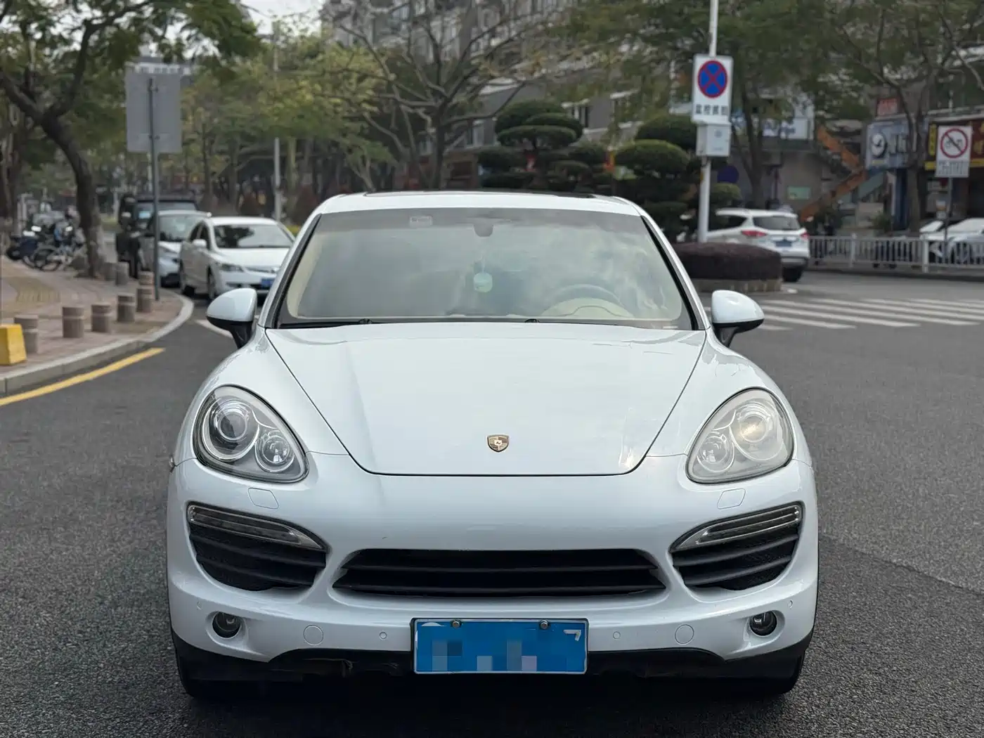 Porsche Cayenne 2011 Cayenne S 4.8L фото 2
