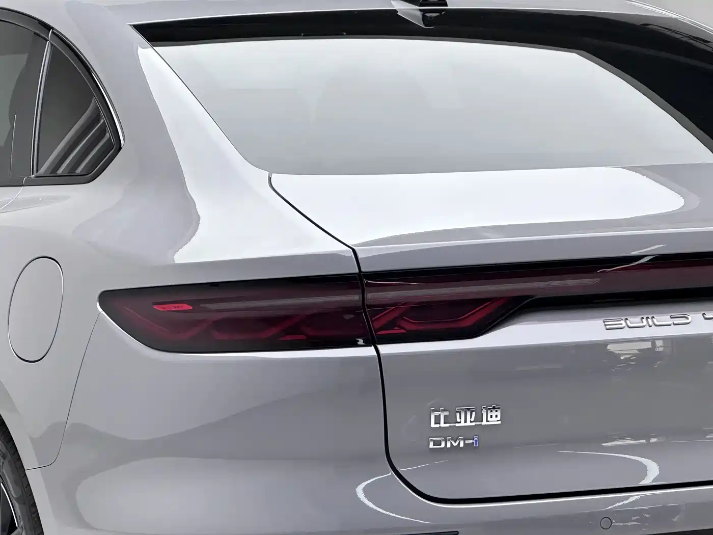 BYD Han 2025 2025 DM-i Smart Driving Edition 125KM LiDAR Flagship