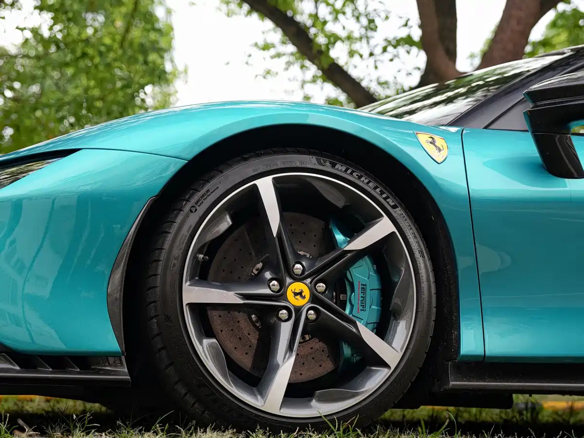 Ferrari SF90 2022 2021 3.9T V8 Spider