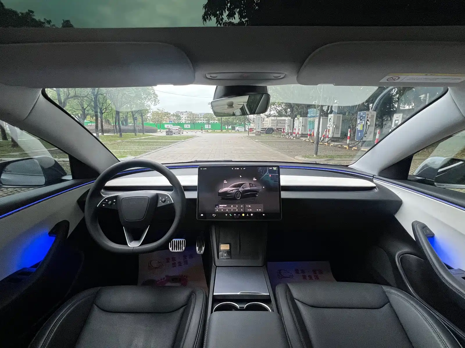 Фото 5 - Tesla Model 3