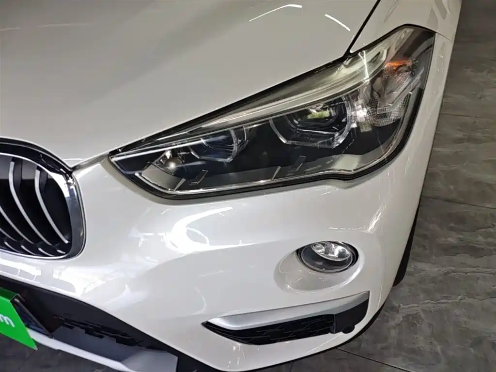 BMW X1 2016 sDrive20Li Luxury Model фото 24
